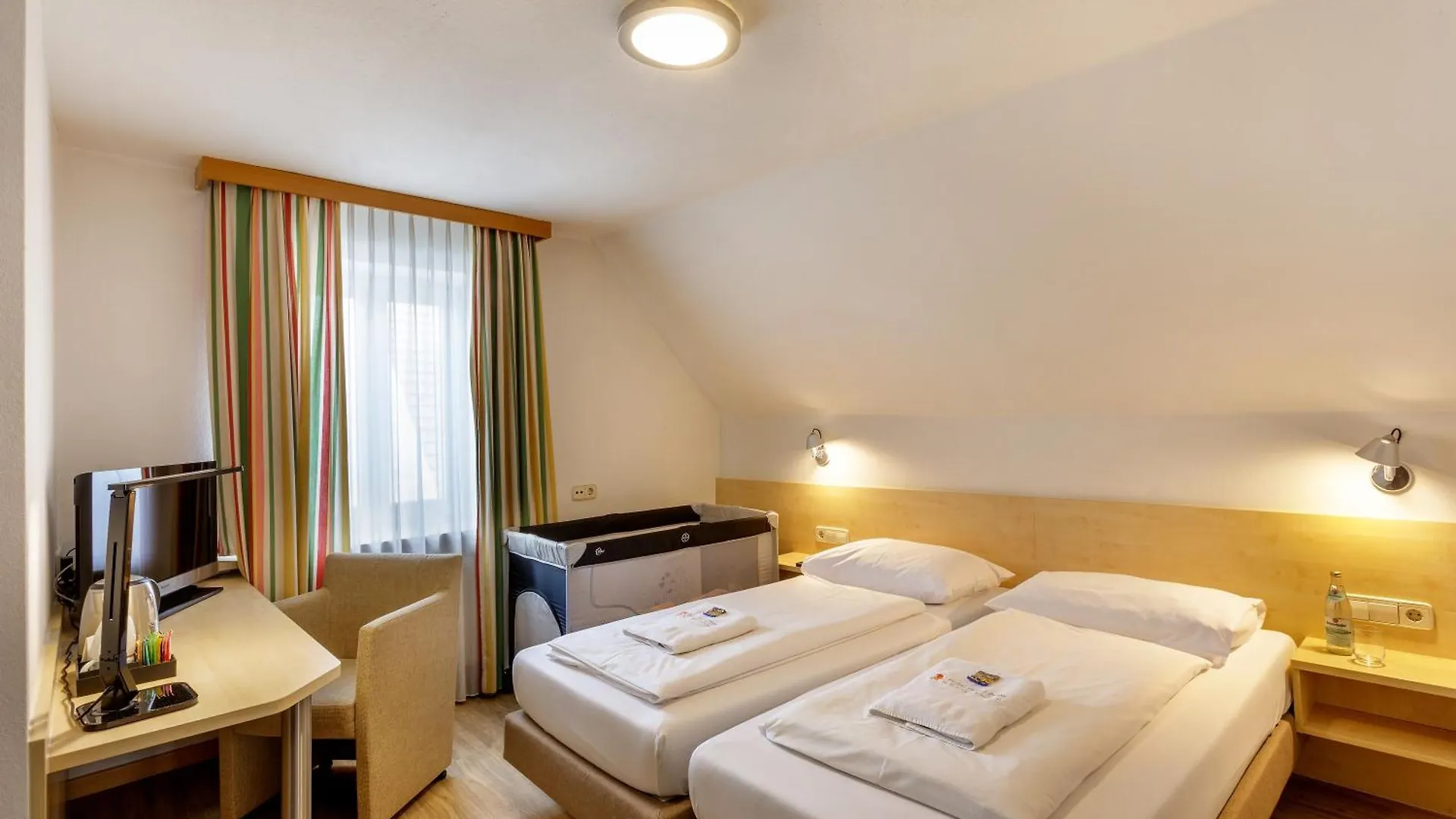 Hotel Zum Loewen Weißenhorn